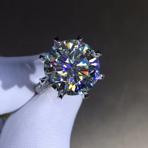 925 Sterling Silver 10 Carat Moissanite Bead Ring - Picture 2 of 5